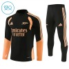 Arsenal Børn Trænings Sweatshirt Sort Kvart-Zip 2026-27 Arsenal Børn Trænings Sweatshirt Sort Kvart-Zip 2026-27