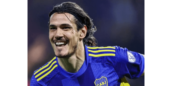 37-årige Cavani skriver stadig legender på den grønne mark