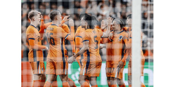 Det hollandske hold viste stort potentiale og styrke, De Jong savnede desværre