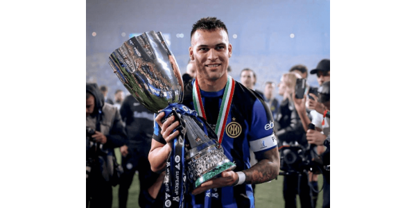 Lautaros vinder af pausetid hjalp Inter med at vinde den italienske Super Cup