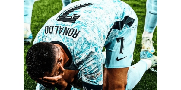 Legender stopper aldrig, Ronaldo når 900 mål