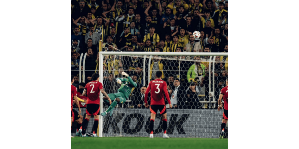 Ten Hag og Mourinhos uafgjorte 1-1