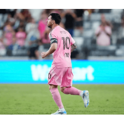 Messi – Bekæmper sorg med passion, hylder sin far med fodbold