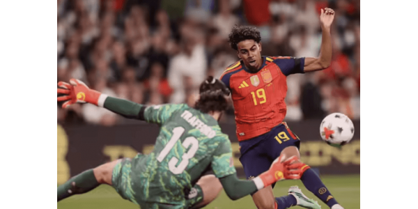 Uslåelige i 39 kampe! Spanien vender kampen mod England og viser mesterskabsform