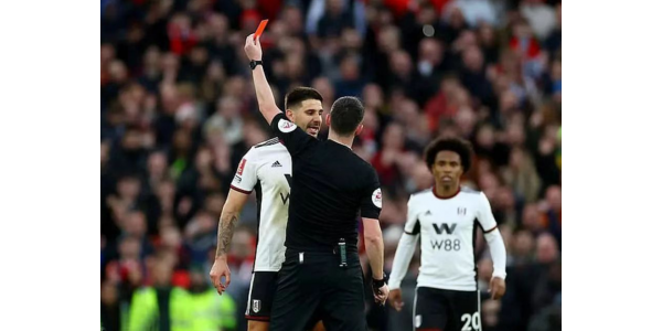 Manchester Uniteds FA Cup oprykning sætter gang i kontroverser