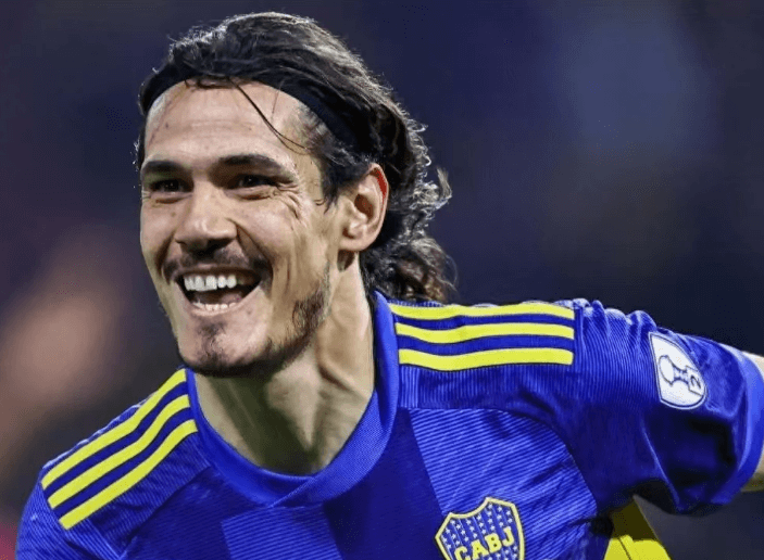 37-årige Cavani skriver stadig legender på den grønne mark