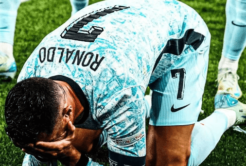 Legender stopper aldrig, Ronaldo når 900 mål
