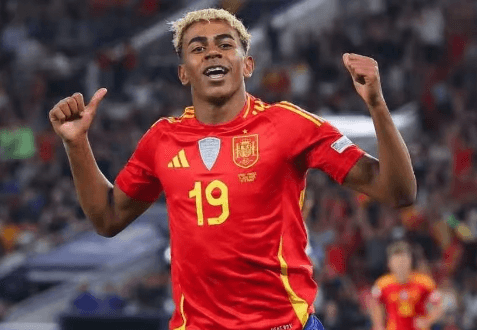 17-årigt geni stråler i European Nations League, og konkurrencelandskabet omkring Ballon d'Or ændrer sig igen