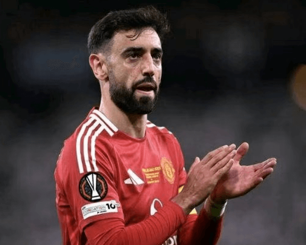 Manchester United sætter alle sine spillere til salg og påbegynder en omfattende rekonstruktionsrejse