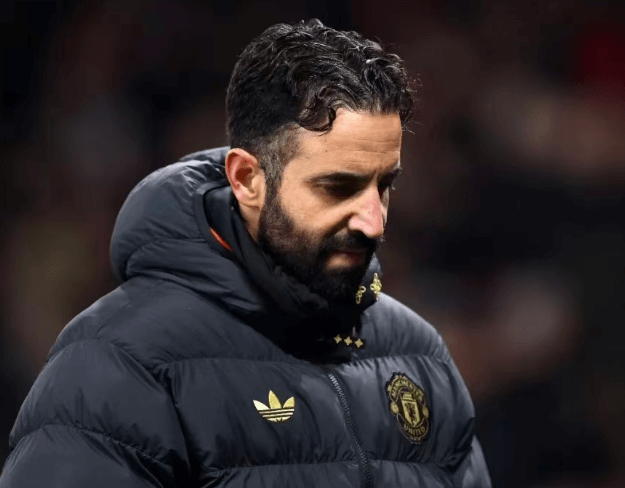 Manchester Uniteds trænerskifte udløser ophedet debat i fodboldverdenen