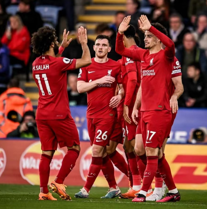 Liverpools 7-kamps sejrsrække er 1 point efter Manchester United og Newcastle